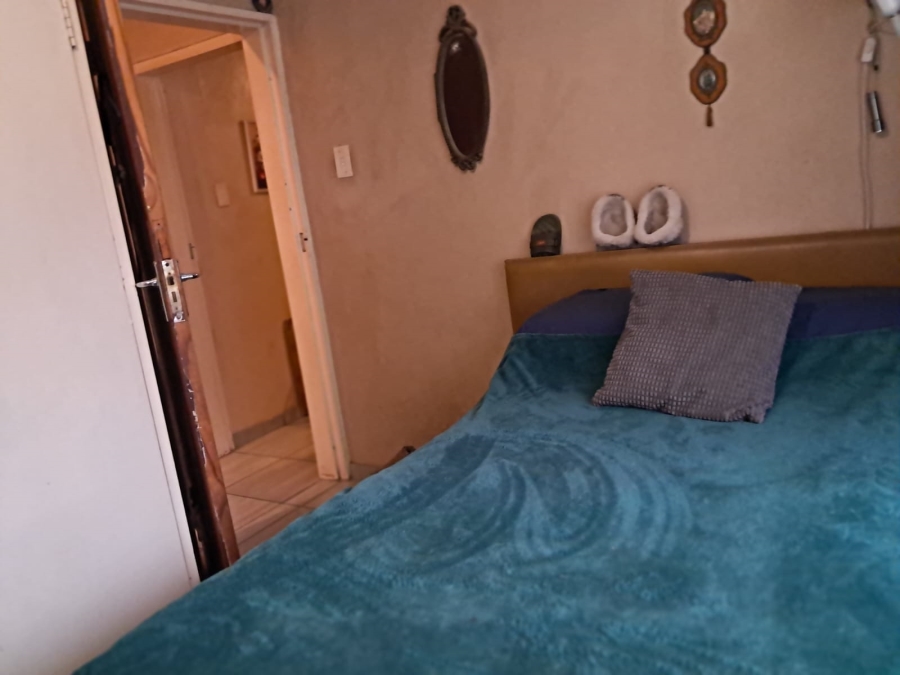 2 Bedroom Property for Sale in Oos Einde North West